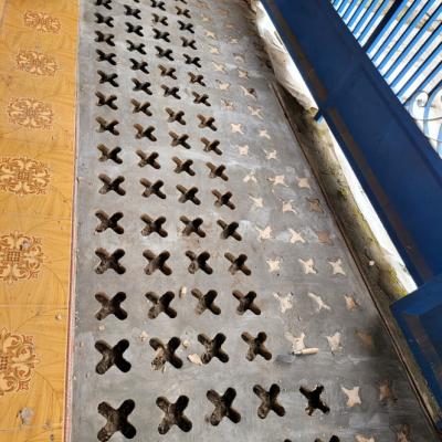 Cor Di Halaman Rumah 22